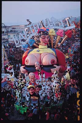 der Karneval in Versilia: Italiens und Europas Karneval